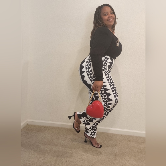 Meet your Posher, Tanika - Picture 3 of 9